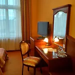 Royal Hotel 3*