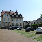 Hotel Royal 3*