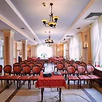 Royal Hotel Ostrow Wielkopolski