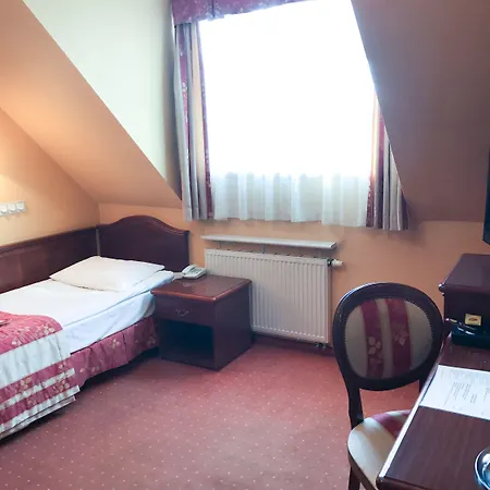Royal Hotel 3*