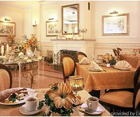 Royal Hotel 3*