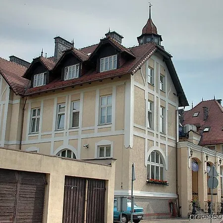 Royal Hotel
