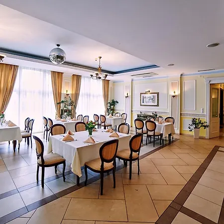 Hotel Royal