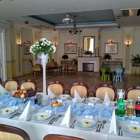 Royal Hotel 3*