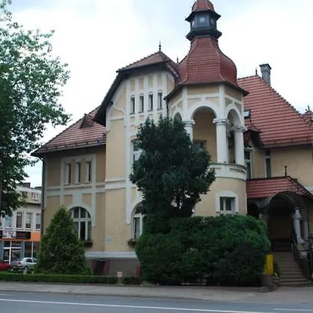 Royal 3* Ostrów Wielkopolski